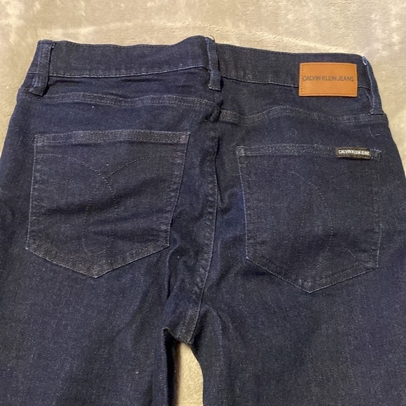 Calvin Klein Jeans - Picture 4 of 4